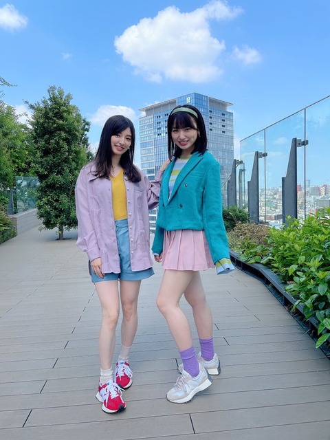 【AKB48】久保怜音さん隣の武藤十夢さんと比べると全体的に大きい