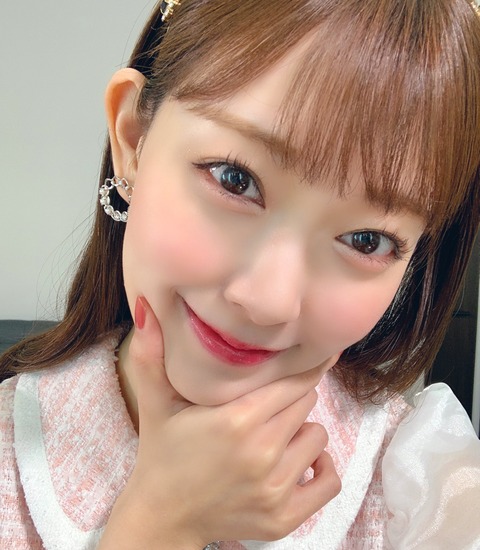 【意味深】渡辺美優紀「今日もいろんなニュースが溢れてるね。。😳」【みるきー】