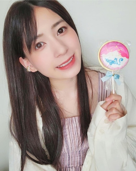 【AKB48】来月26歳の佐々木優佳里さんの美貌が全く衰えない