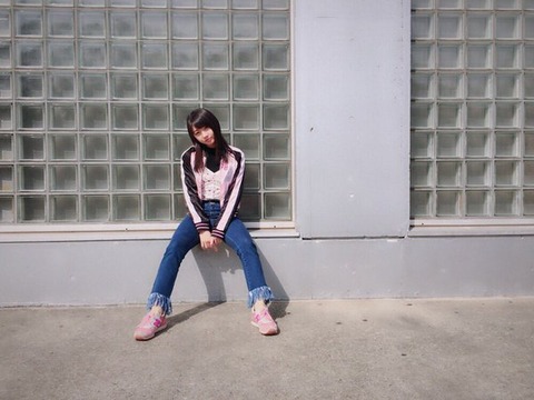 【AKB48】木﨑ゆりあの私服が西城秀樹っぽくてダサいwwwwww