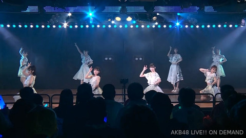 【悲報】AKB48劇場でアルバイトがコロナ感染で休業、本日より営業再開