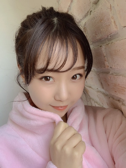 【朗報】またNMB48のお〇ぱいちゃんが月刊エンタメｗ【加藤夕夏】