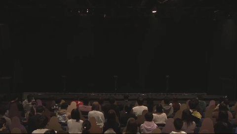 NMB48劇場公演、来場者の半分が女性