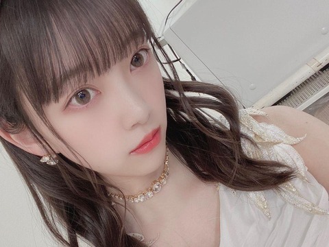 堀未央奈、乃木坂46時代のオフショットに反響「お姫様みたい」「懐かしい」