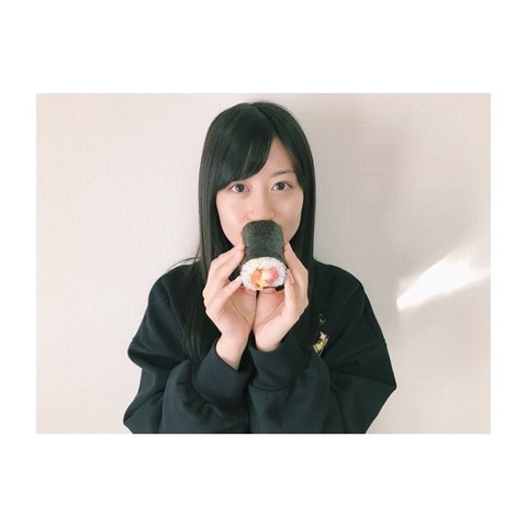 【AKB48G】恵方巻を食べてるメンバーの画像を貼るスレ2017