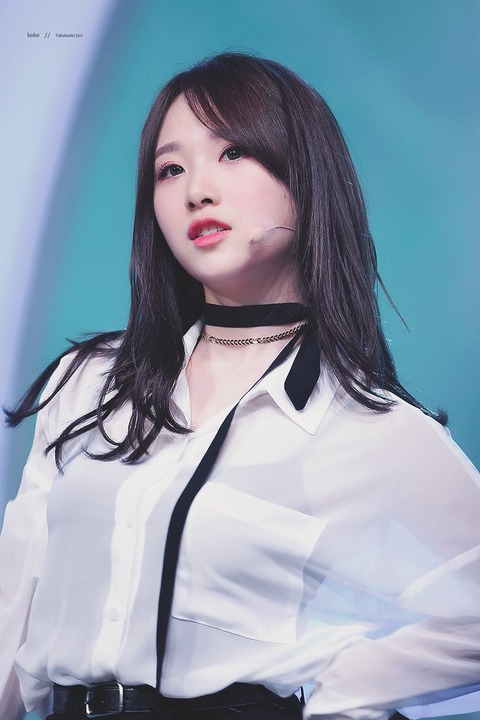 【朗報】AKB48高橋朱里さん、Lovelyzの妹グループに加入し世界デビュー!!!