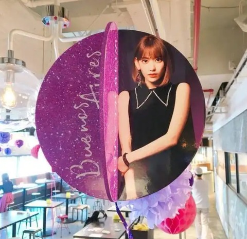 【朗報】IZ*ONEが渋谷ジャック!!!【画像】