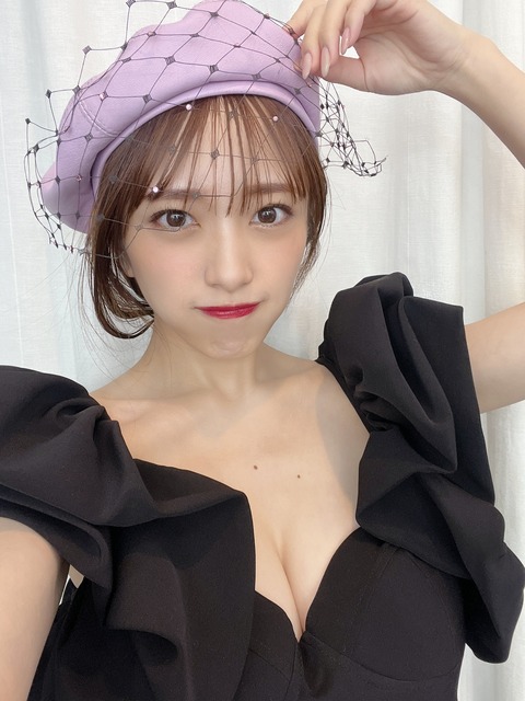 【AKB48】向井地美音さん、写真集の先行カットで全裸「見せちゃ駄目なとこ以外は出しました」とコメント