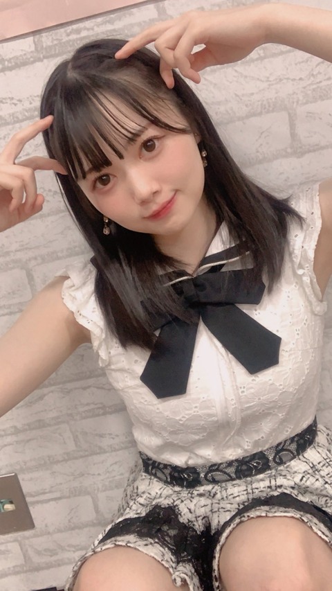 【朗報】俺たちの楓ちゃんがおっπツイッター開始！！【NMB48・黒田楓和】