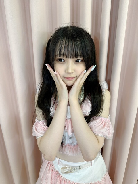 【AKB48】佐藤美波ｃ「うれしいおしらせあります！」