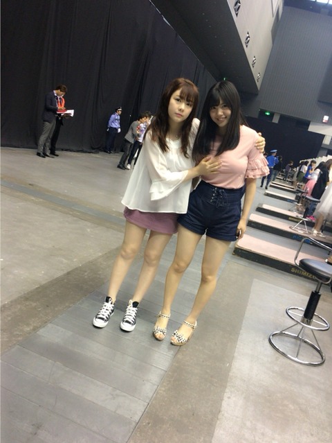 【HKT48】村重がパンパンに張ったゆうたんのゆうたんを揉みしだく(;´Д`)【田中優香】