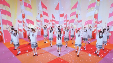 SKE48の新曲MV(公開2週間)再生数をNMB48の新曲MVが32時間でうっかり超えてしまうwww