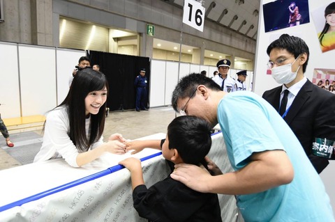 【AKB48】実際握手券つけなかったら何枚売れる?