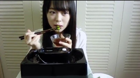 【AKB48】西川怜cの一人流しそうめん動画がシュール過ぎると話題に