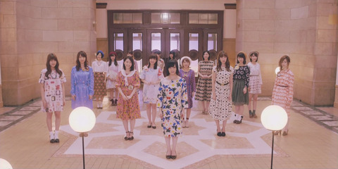 【AKB48】「唇にBe My Baby」CD仕様変更！主演・波瑠登場の“朝ドラ仕様”に【365日の紙飛行機】