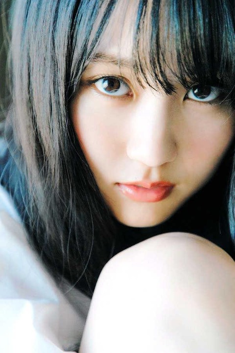【乃木坂46】賀喜遥香さんの写真集、初週14.6万部で歴代2位