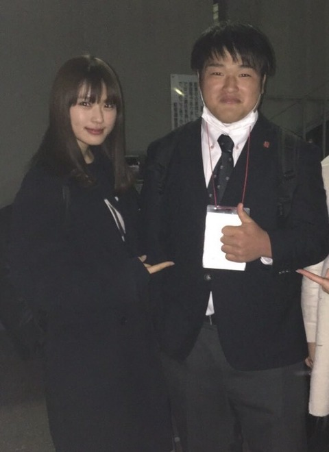 【NMB48】渋谷凪咲のイケメンお兄ちゃんの顔出しｷﾀ━━━(ﾟ∀ﾟ)━━━!!