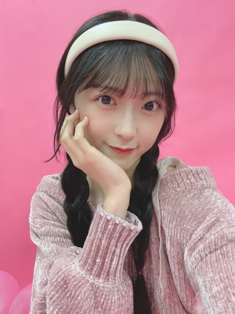 【AKB48】タイに行った17期・佐藤綺星さんに何かあった模様