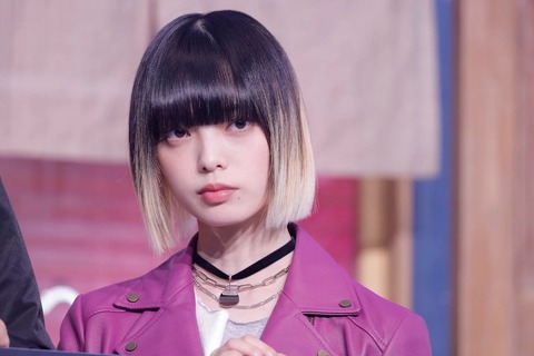 【悲報】平手友梨奈(21歳)さん、日本の芸能界から追放危機?