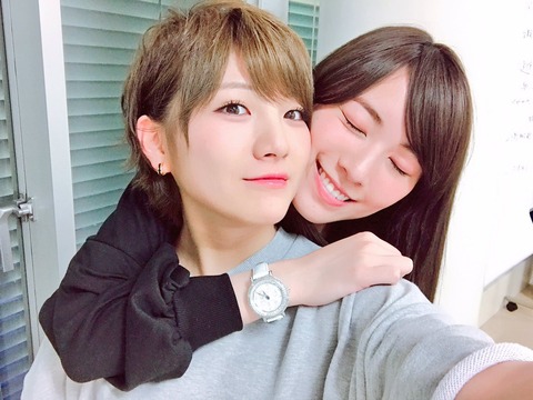 【SKE48】松井珠理奈の腕時計がダイヤモンドだらけの超高級腕時計www