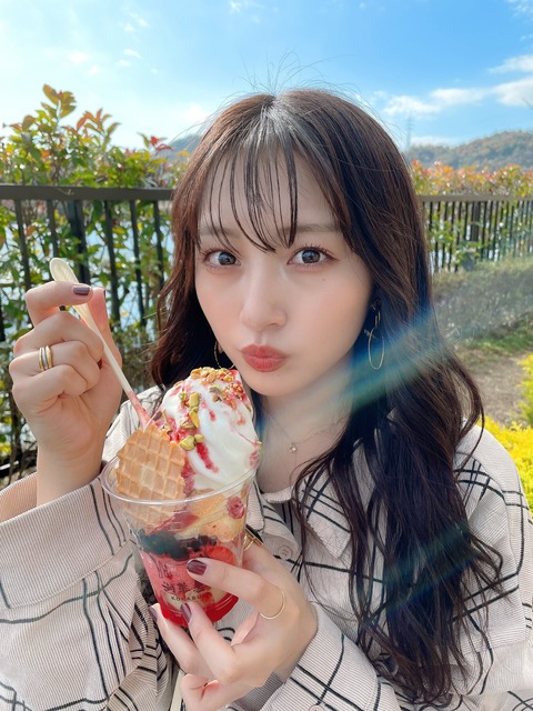 【狂気】マジキチ東京都「NMB山本彩加の瞳に男が映ってしまう…」