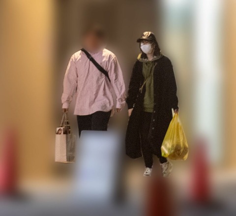 【AKB48】文春「村山彩希は21時に自宅に帰宅し22時30分に男と二人で家から出てきた」←男と同棲してるってことでは?