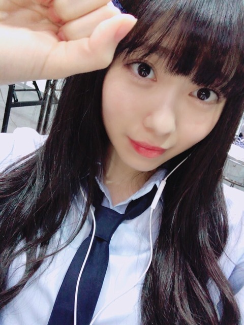 【NMB48】あんちゅ「雨が降ってるところと降ってないところの境界線に行ってみたいですねぇ」【石塚朱莉】