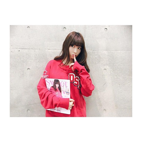 【AKB48】小嶋陽菜とネットはできるが外に出られない部屋に閉じ込められたらどうする?