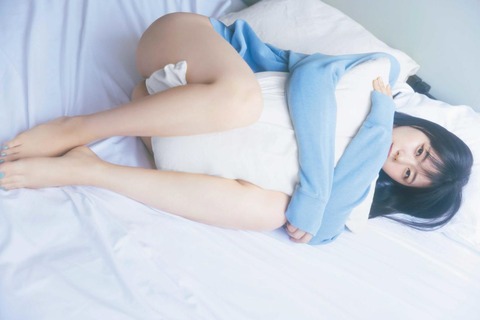 【朗報】STU48瀧野由美子ちゃんの初ビキニがついに・・・!