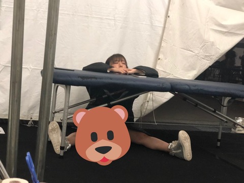 【SKE48】鎌田菜月、大開脚で丸見え？