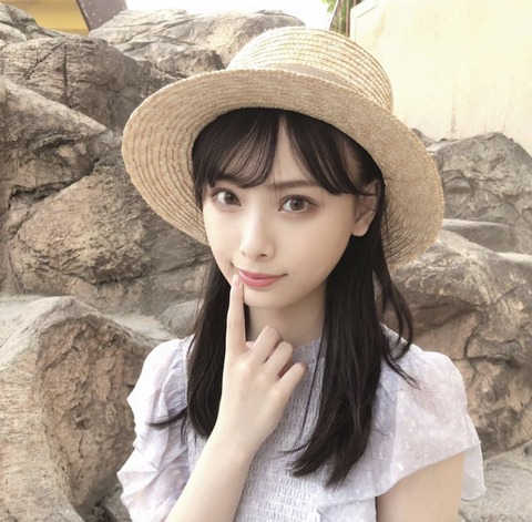 【NMB48】梅山恋和(16)が美しい麦わら帽ショット公開!「透明感すごすぎて儚い」等絶賛の声