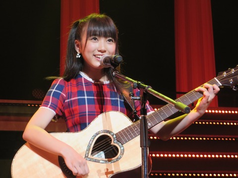 【HKT48】なこちゃんが使ってたアコギっていくらくらいするの?【矢吹奈子】