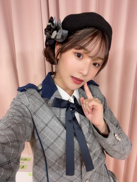【AKB48】 チーム8藤園麗「明日の10時に私から皆さんにお知らせがあります。」