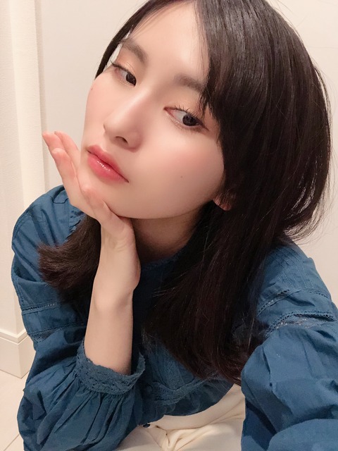 【AKB48】福岡聖菜ちゃんの巨乳画像ください!!!