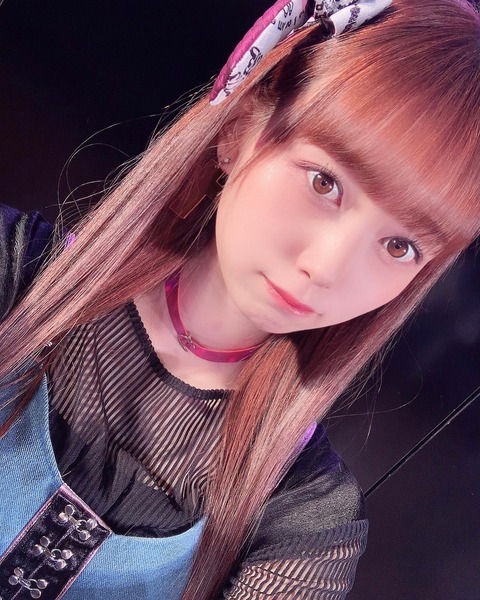【AKB48】大盛真歩ぴょん「ファンの時、握手会会場で体調悪くてしゃがみこんでだのに誰も助けてくれなかった」