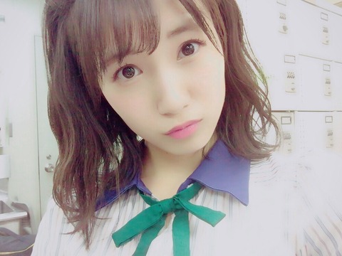 【悲報】HKT48朝長美桜ちゃんに卒業フラグが!!!