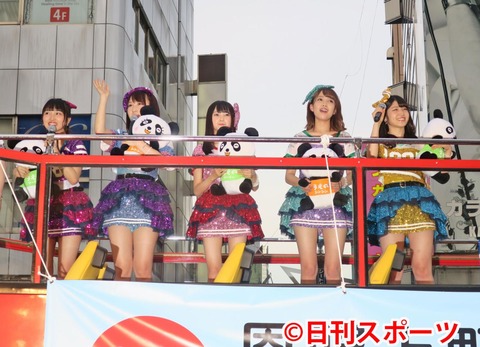 【AKB48】みーおん・朱里・ひーわたん・れなっち・ゆいりーのドスケベなアングルの画像がキタ━━━(゚∀゚)━━━!!【うえの夏祭り】