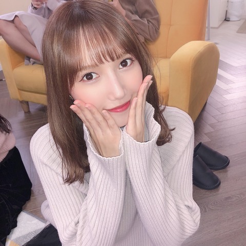 【元HKT48】田中菜津美、イチナナライバーになってしまうｗｗｗ「配信系またして欲しいってメッセージもらってたので」