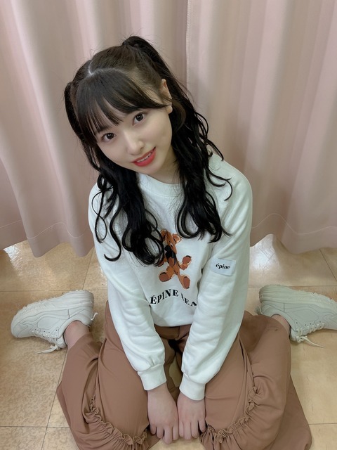 【朗報】AKB48久保怜音ちゃん、高校卒業記念にグラビア決定！！！