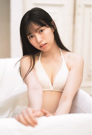 【悲報】B.L.T.6月号に田中美久&運上弘菜が登場するも運上が水着で田中はノースリーブ【HKT48】