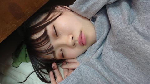 【悲報】AKB48山根涼羽レーンで抽選に外れたオタがぶち切れｗｗｗ