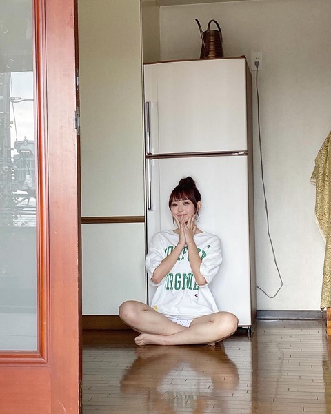 【AKB48】ぴょん水玉パンツ丸見え【大盛真歩】