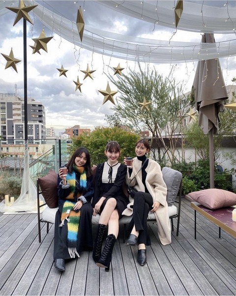 【朗報】小嶋陽菜プロデュースブランドのイベントに新旧AKB48 豪華メンバーが集う