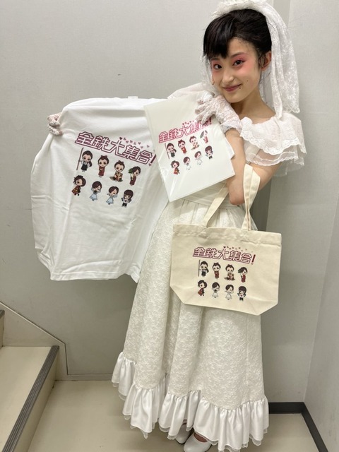 【AKB48チーム8】メンバー本人が見ても誰が誰だか分からないグッズが発売される
