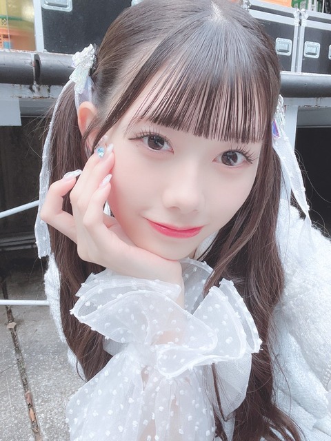 【悲報】AKB48のセンター様がヒルナンデスにソロで出演するという告知があったのにスレが立たない・・・