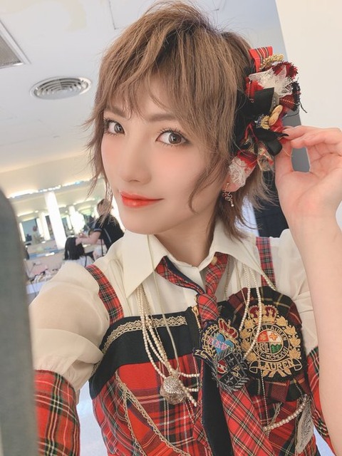 【悲報】STU48全国ツアー北海道公演、体調不良のため岡田奈々が休演・・・