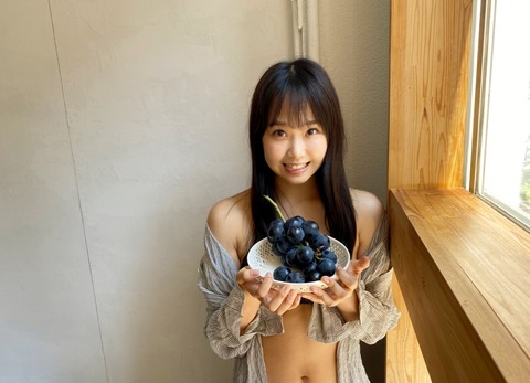 【NMB48】うーかちゃんが水着で巨峰!!!【加藤夕夏】