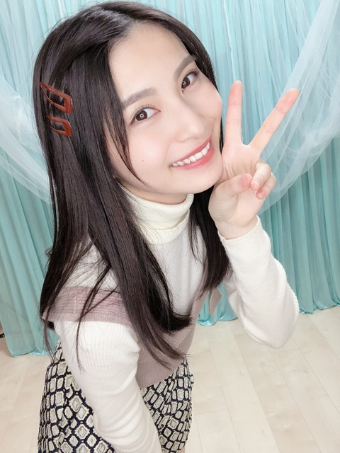 【AKB48】一番の読書家って福岡聖菜ちゃんだけど他は？