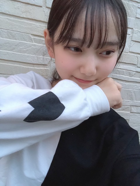 【NMB48】瓶野神音ちゃん(13歳)、キャプテンの小嶋花梨をうっかり呼び捨てしてしまうwww