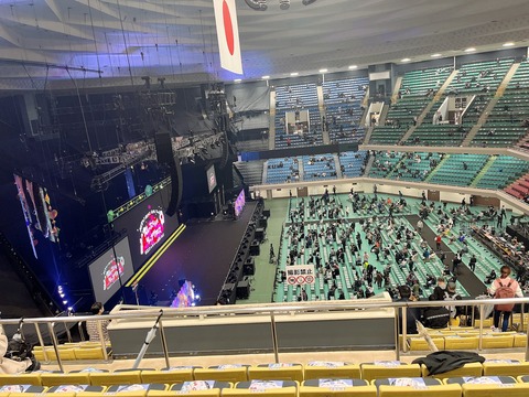 【朗報】AKB48武道館コンサート、当日券完売